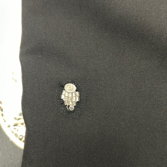 $298 LIKELY Marcia Dress Black Satin Embellished Short Sleeve Sz 2 - Picture 9 of 9